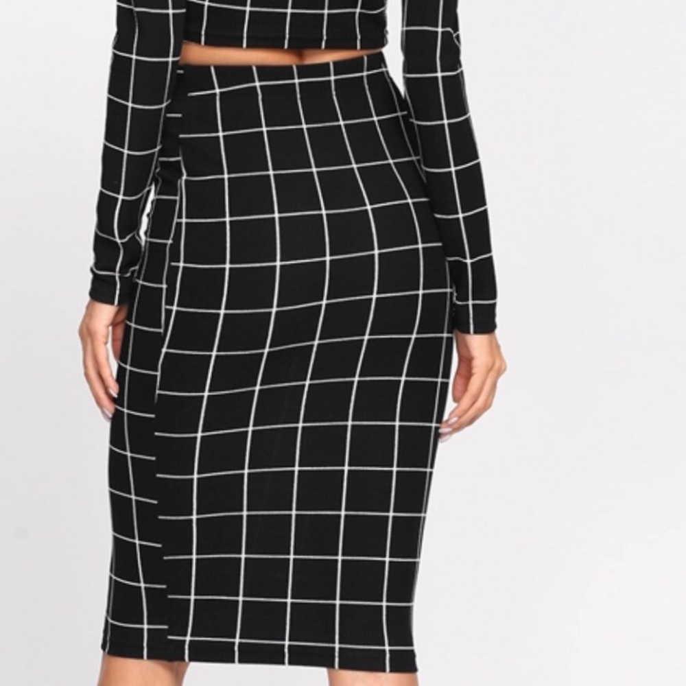 HP 🆕 Lilly 🔥\\ Top/Skirt set - Picture 6 of 6